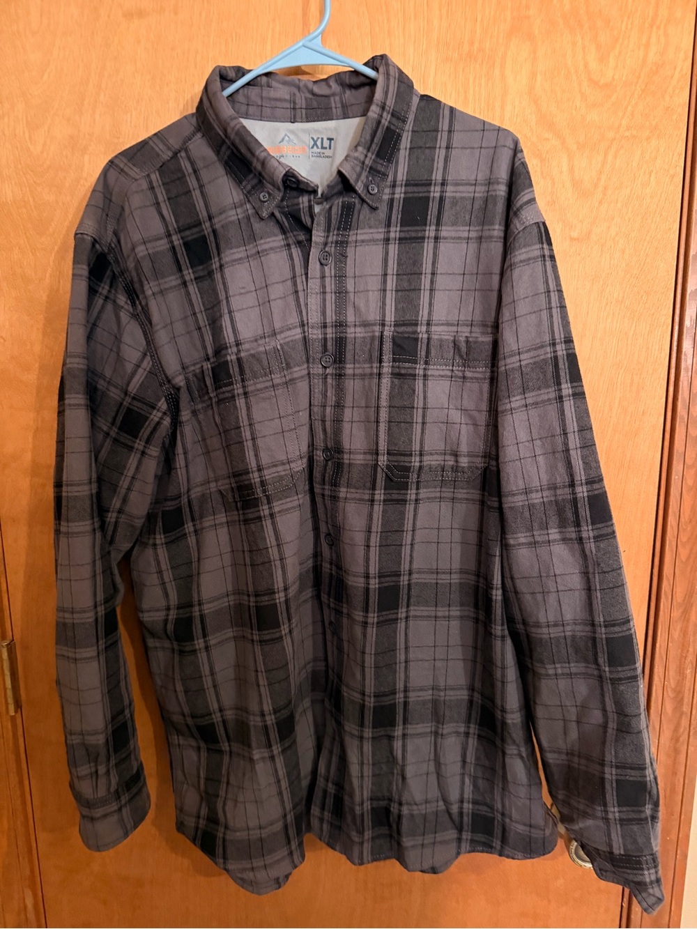 Ridgecut Tough Wear Men's Gray and Black Plaid Button-Up Shirt - XLT